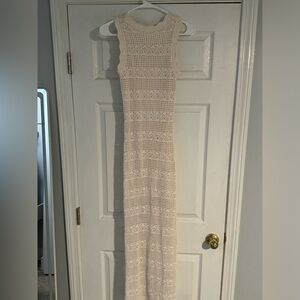 Olive + Oak size small maxi body con crochet knit dress